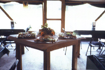 Thanksgiving table at LZ Diamondhead in 1967