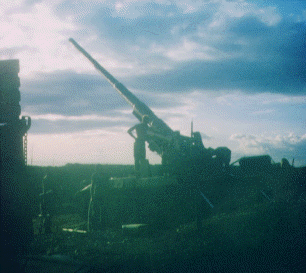 175mm gun on the horizon